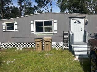 24007 Deer Rd, Astor, FL 32102