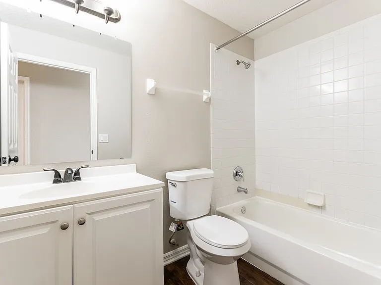 2262 Mallard Creek Cir — Photo 15