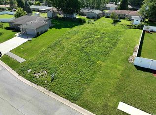 81 Emerald Pointe Way, Muncie, IN 47303