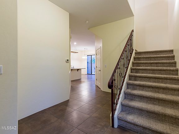 4th image of 453 E Croydon Park Rd