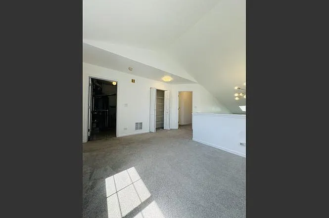 1046 Ripple Rdg — Photo 22