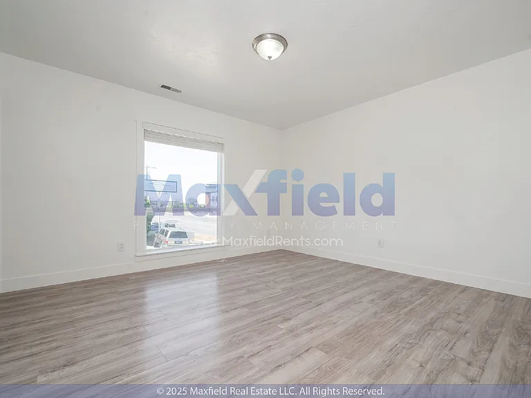 30 N Highway 89 #1 — Photo 28