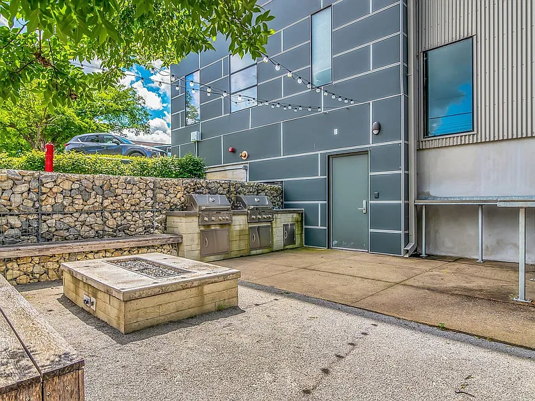 1900 12th Ave S #311 — Photo 34