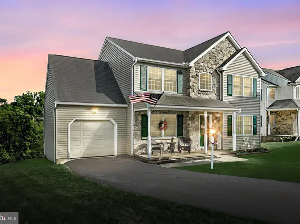 3920 Lyn Cir, Dover, PA 17315