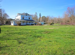 1316 NE Evans St, Grants Pass, OR