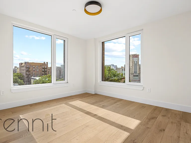 2402 Cortelyou Rd #401 — Photo 7