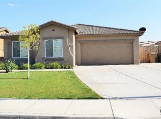 1005 Aegean Ave, Bakersfield, CA 93307