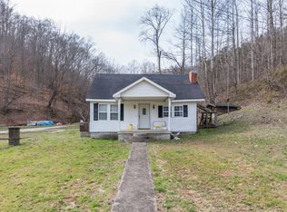 950 S Fork Rd, Stanton, KY 40380