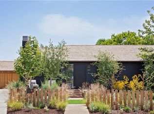 437 Walnut Pl, Costa Mesa, CA 92627