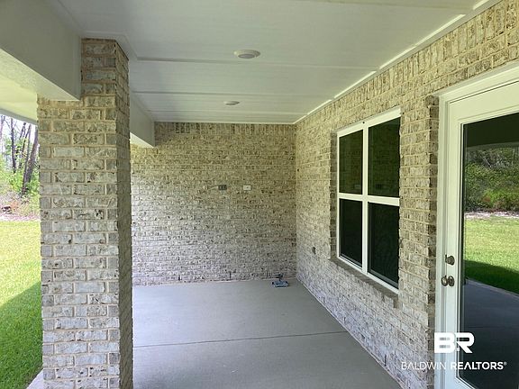 3rd image of 1631 Colony Parke Dr