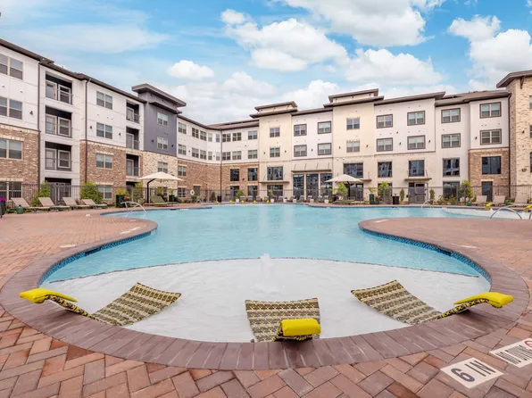The Elson Longmont