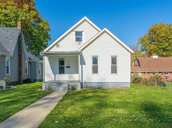 504 8th St, Lincoln, IL 62656