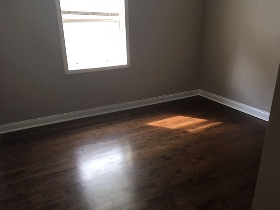 5th image of 3451 W Evergreen Ave #2