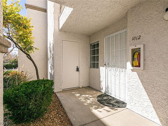 4th image of 3150 Soft Breezes Dr APT 1012