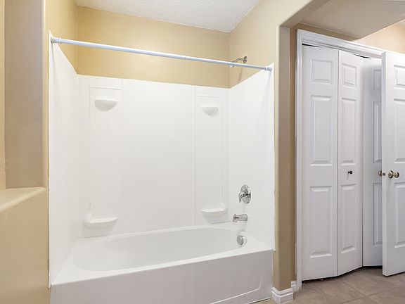 1056_N_420_W_-_9_02012021