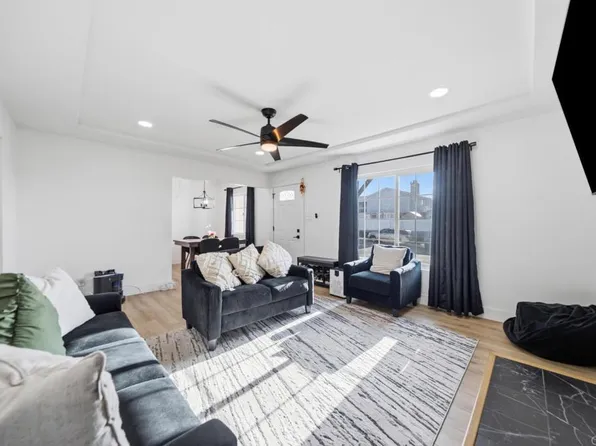 649 S 61st St, San Diego, CA 92114