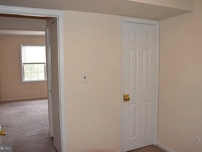 2057 38th St SE #301 — Photo 18