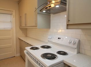1021 NE Tillamook St APT 14, Portland, OR 97212