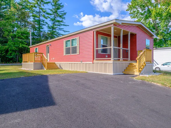 8 Maplewood Drive, Limington, ME 04049