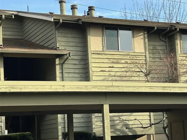 4828 S 187th Pl #D304, SeaTac, WA 98188