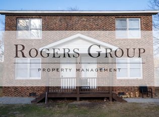 216-218 Gary St, Henderson, NC 27536