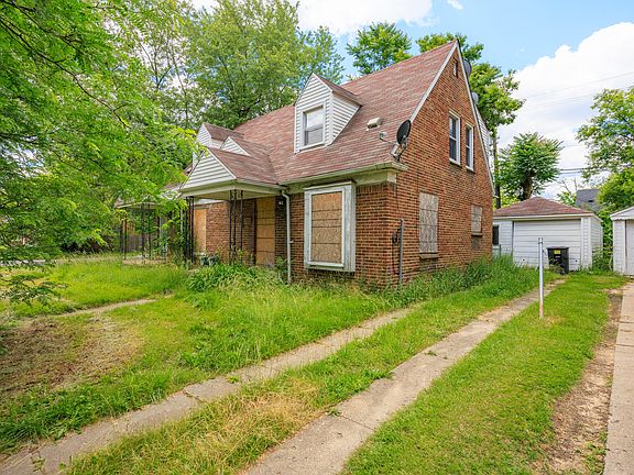 2nd image of 18903 Evergreen Rd