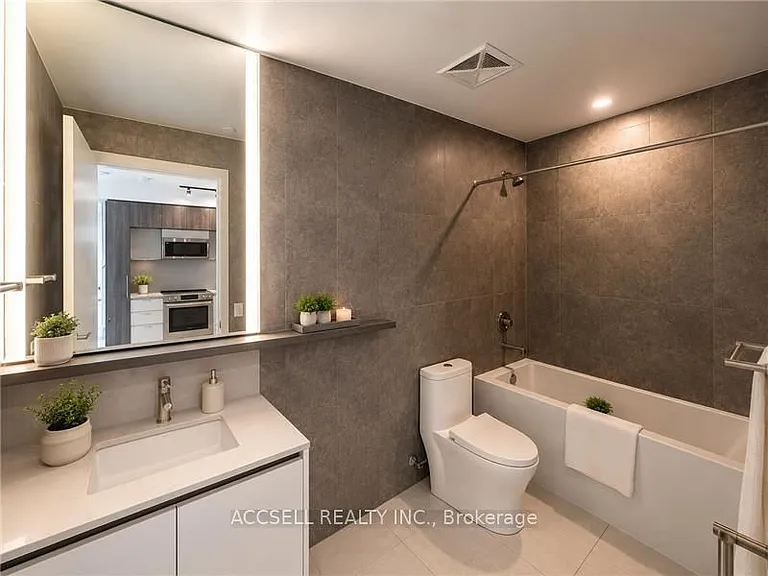 185 Millway Ave #W2301 — Photo 5