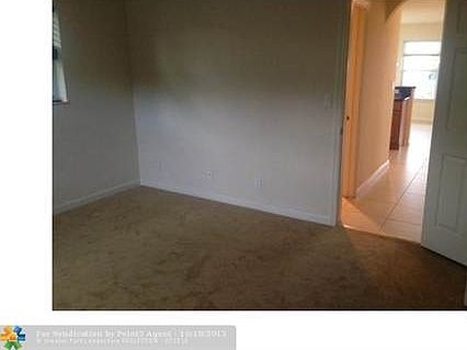 4th image of 2120 NE 42nd Ct APT 5