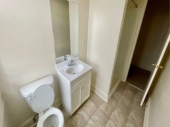 3rd image of 1816 Saint Paul St #17138407
