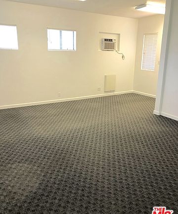 5th image of 2365 Westwood Blvd Suite 22