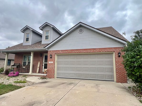 3085 Oakmont Dr, Lapel, IN 46051