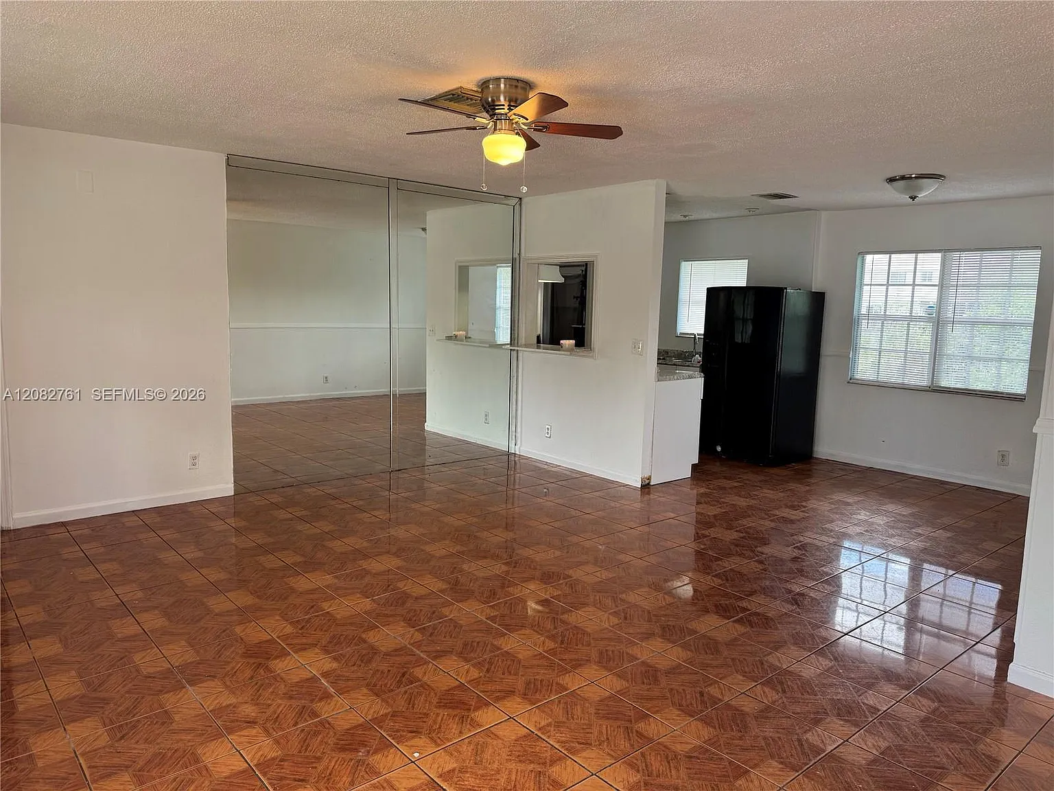 Lauderdale North Park Sec — Photo 1