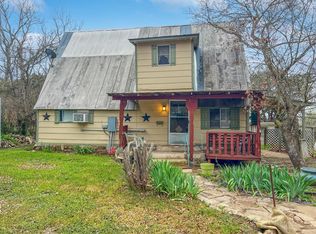 120 Longwood Rd, Ingram, TX 78025