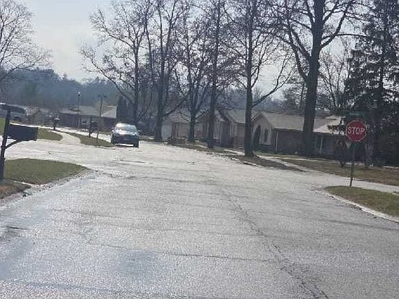 5th image of 852 Green Lantern Ln