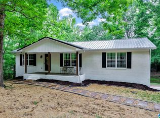 324 Valley Ln, Warrior, AL 35180