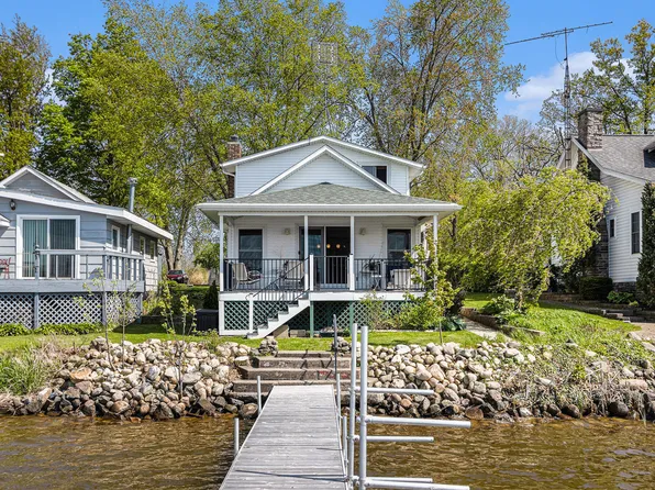 874 S Werners Landing Dr, Bronson, MI 49028