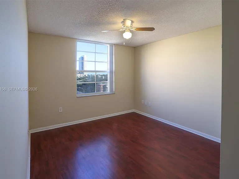 520 SE 5th Ave #1603 — Photo 37