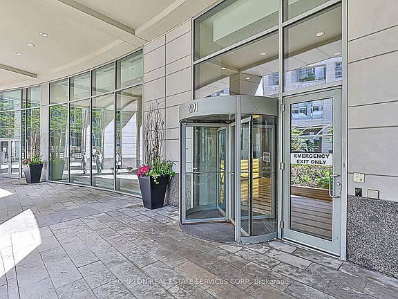 4th image of 2191 Yonge St #2905