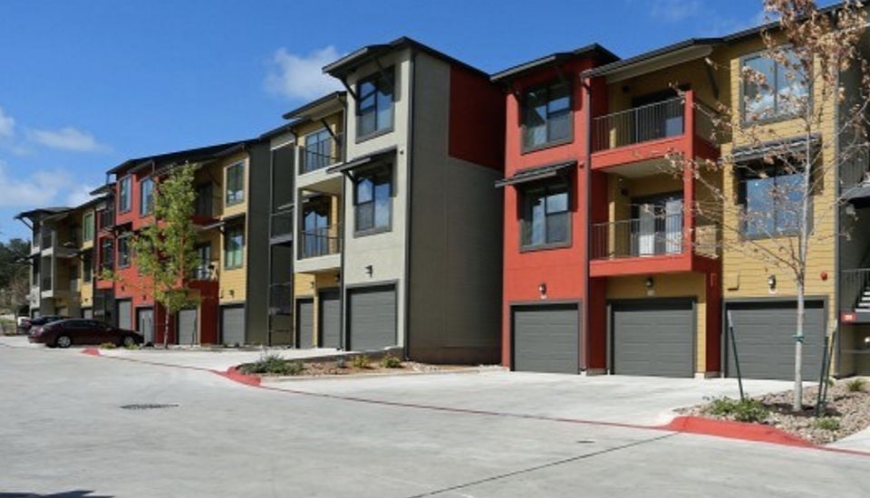 1st image of 326 E William Cannon Dr #322