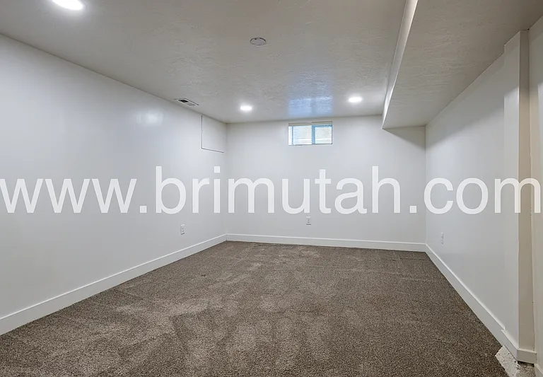 1189 S 1100 E — Photo 18