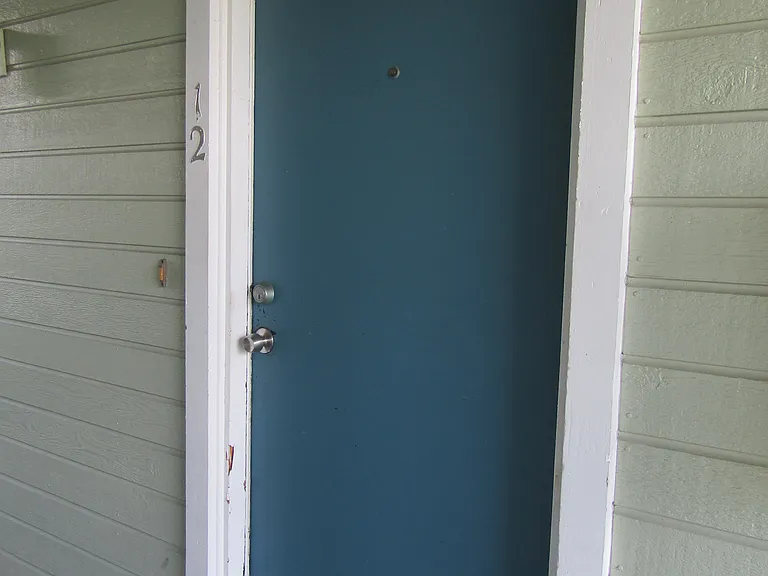 607 S Albany Ave #12 — Photo 21