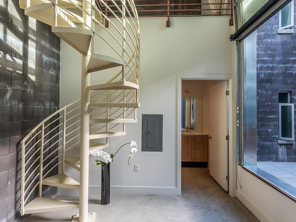 1st image of 3593 Adams Ave #5
