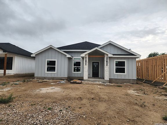 2nd image of 2746 RODRIGUEZ ST.
