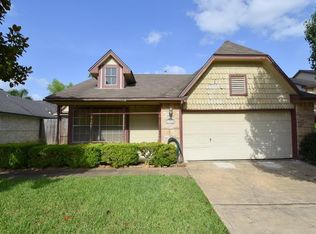 3235 S Greenpark Dr, Houston, TX 77082