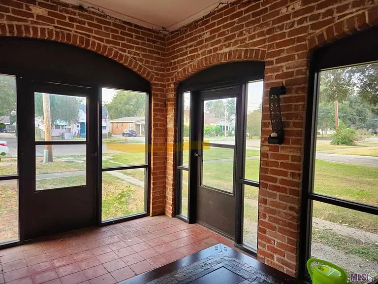 58255 Labauve Ave — Photo 10