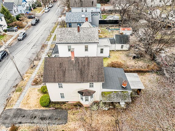 4th image of 247 W Chestnut Street