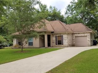 27246 Tag A Long Rd, Lacombe, LA 70445