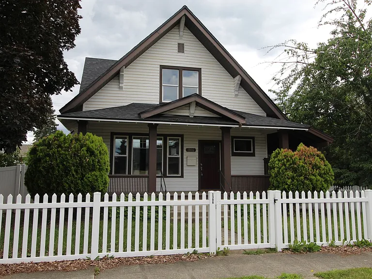 1306 E Montgomery Ave — Photo 4