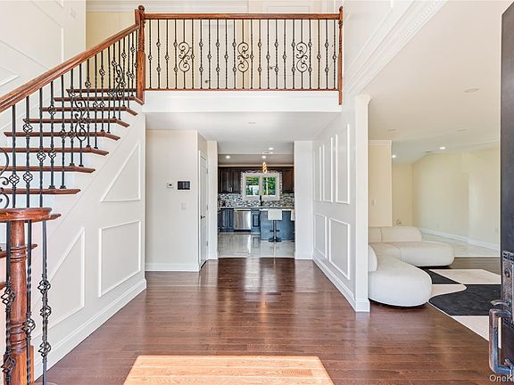 2nd image of 858 Prescott Street