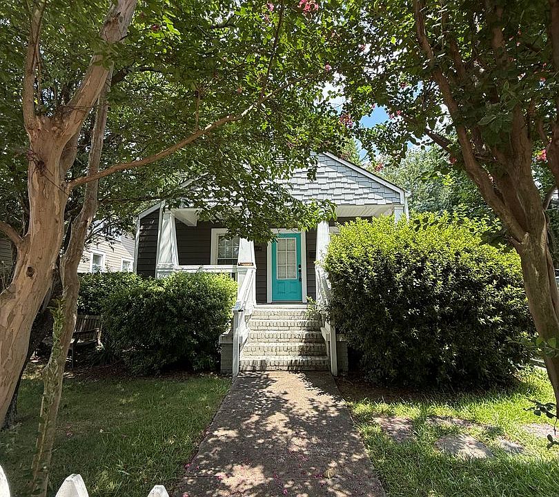 1st image of 1724 Hawthorne Ln